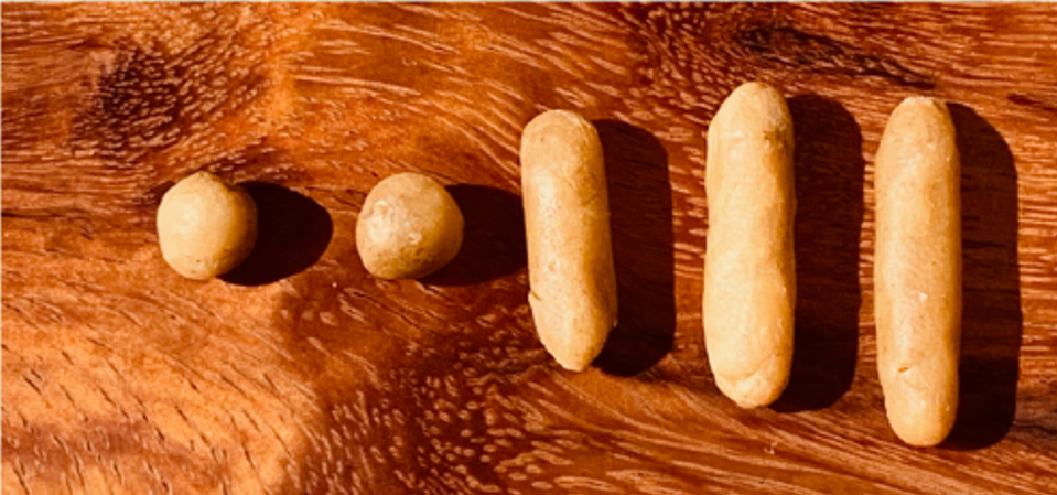 Pearly teeth wax holistic tooth application - Roll step